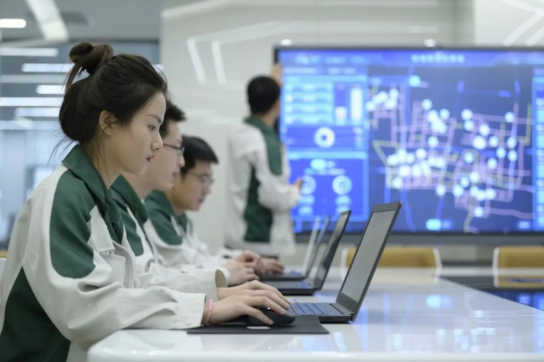 1668058961271027.jpg 1668058961271027.jpg